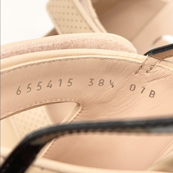 Gucci New in Box GG Skin Rose Perforated Leather Heels - Picture 7 of 16